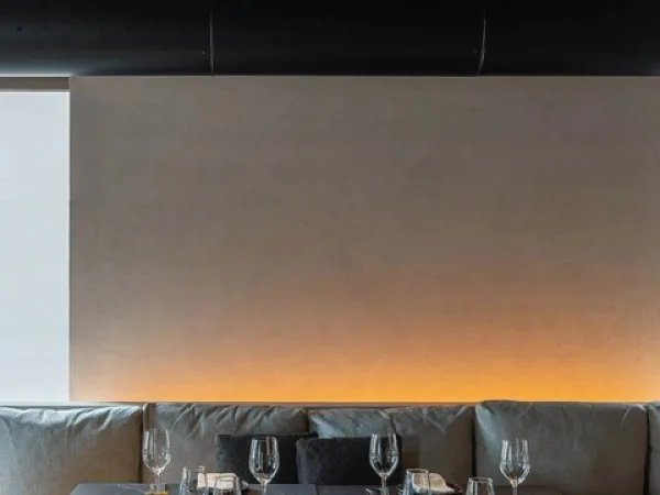 THIẾT KẾ NỘI THẤT NHÀ HÀNG QUẬN 1 PHONG CÁCH INDUSTRIAL CHIC