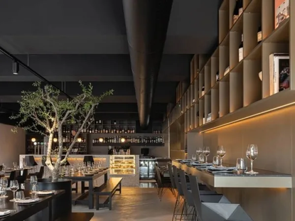 THIẾT KẾ NỘI THẤT NHÀ HÀNG QUẬN 1 PHONG CÁCH INDUSTRIAL CHIC