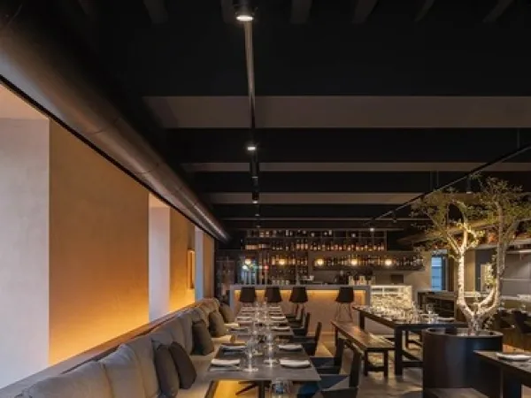 THIẾT KẾ NỘI THẤT NHÀ HÀNG QUẬN 1 PHONG CÁCH INDUSTRIAL CHIC